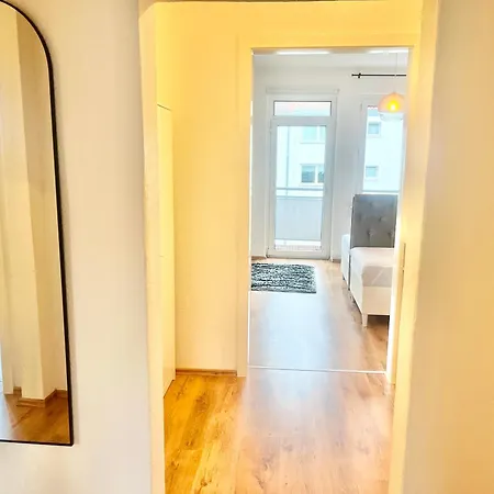 Apartment Banksy - Art & Fun Mit 2 Balkonen - 6 Betten *
